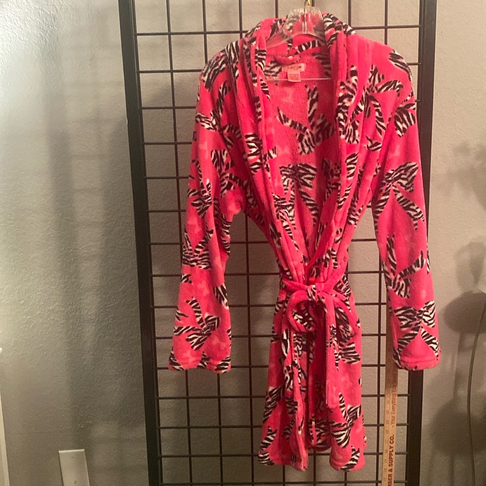 tarea women’s short robe